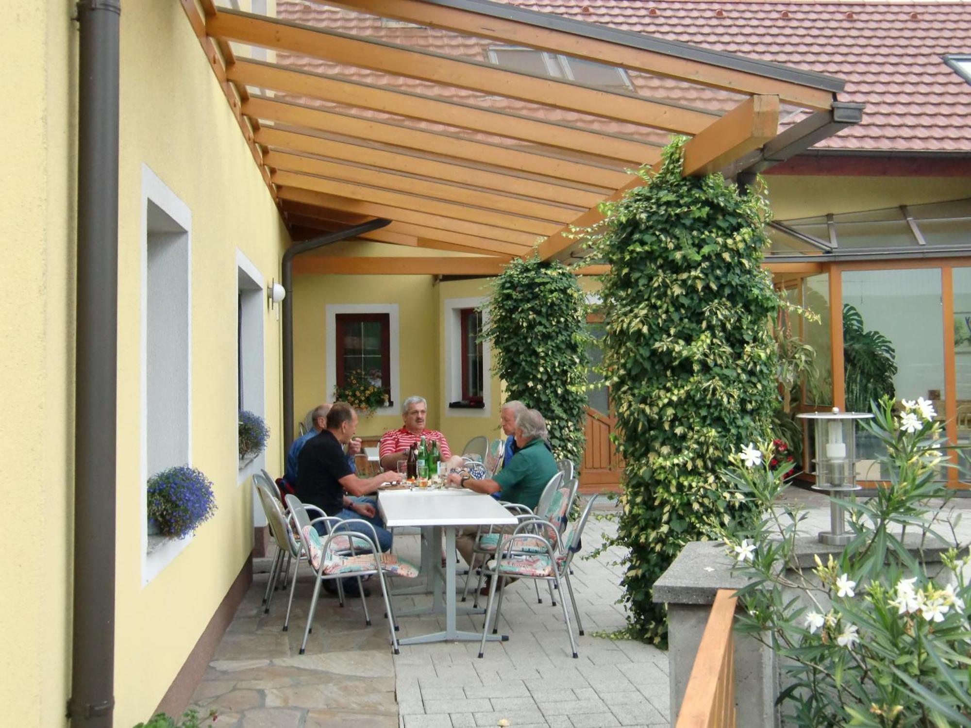 Privatzimmer Und Ferienwohnungen Leeb 佩尔森贝格 外观 照片